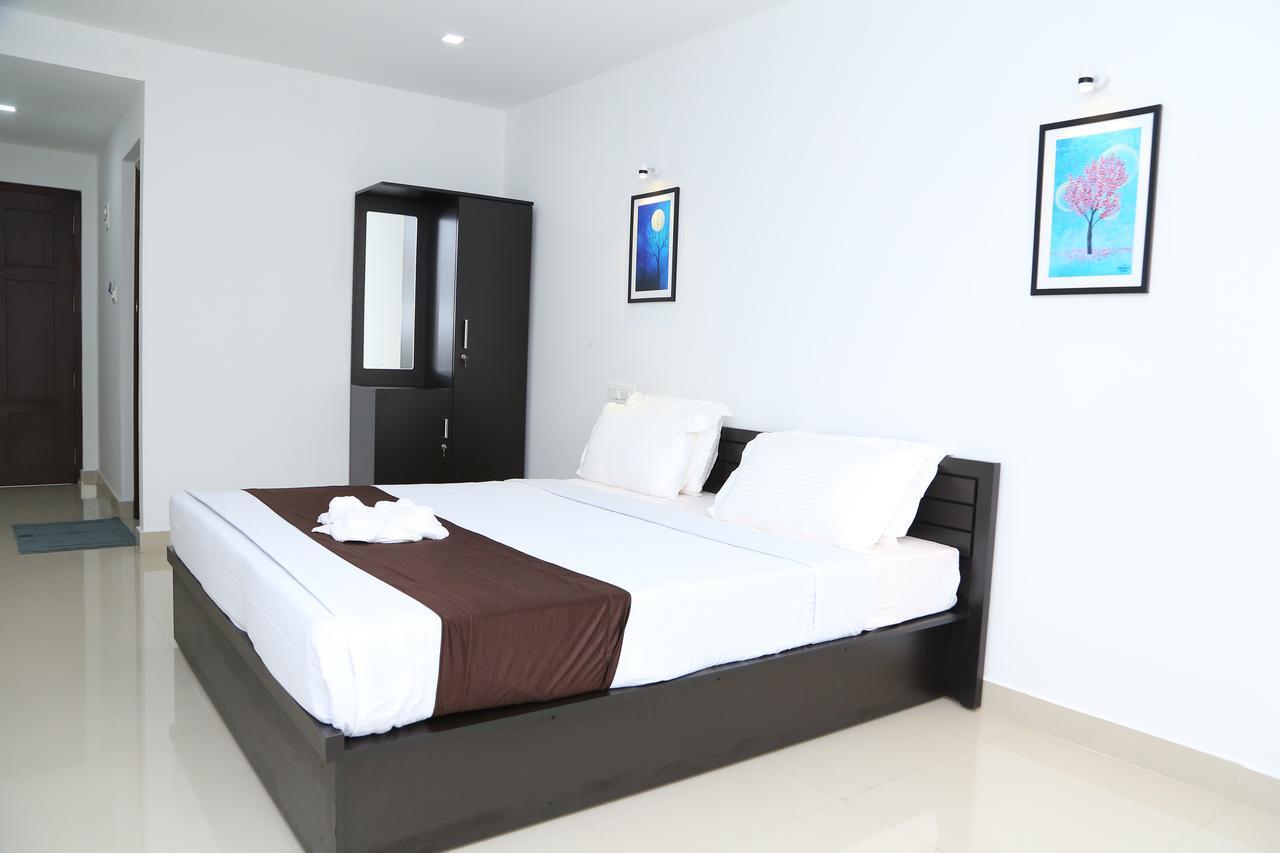 Highland Bristo Hotel Kalpetta Exterior photo